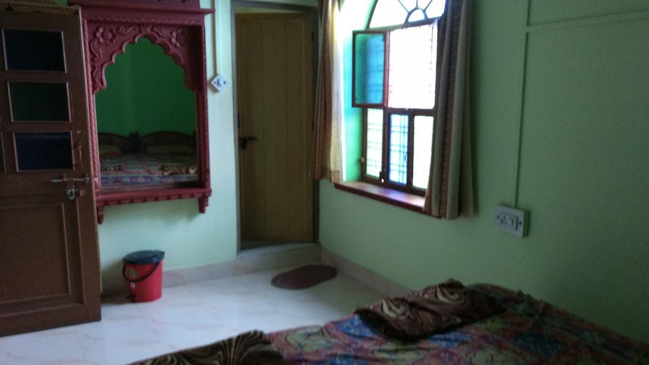 Shivam Tourist Guest House Бунді Екстер'єр фото